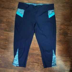 Pants - Blue Capri Pants Pants - Blue Capri Pants